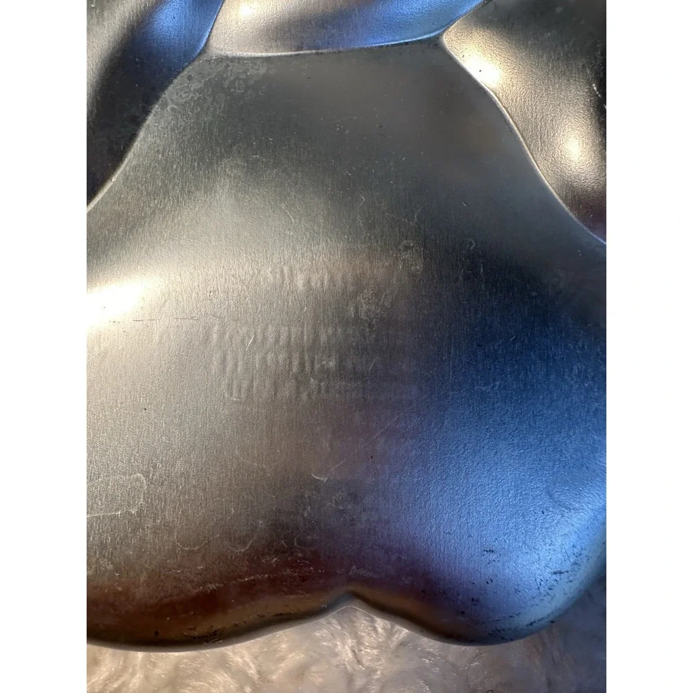 Wilton Care Bears Cake Pan 2105-1793 Vintage Licensed Aluminum Bear Shape